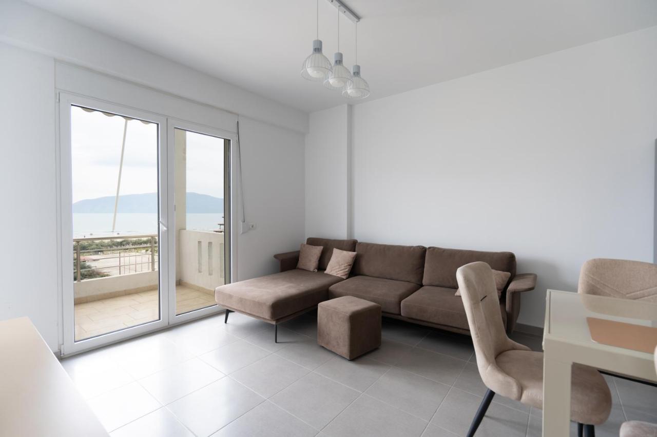 Apartment In The Village With A Sea View วญอเรอ ภายนอก รูปภาพ